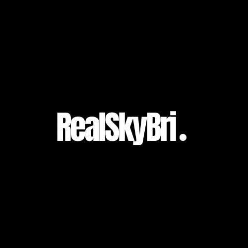 Showcasing The Best Photos/Posts of RealSkyBri’s Instagram.